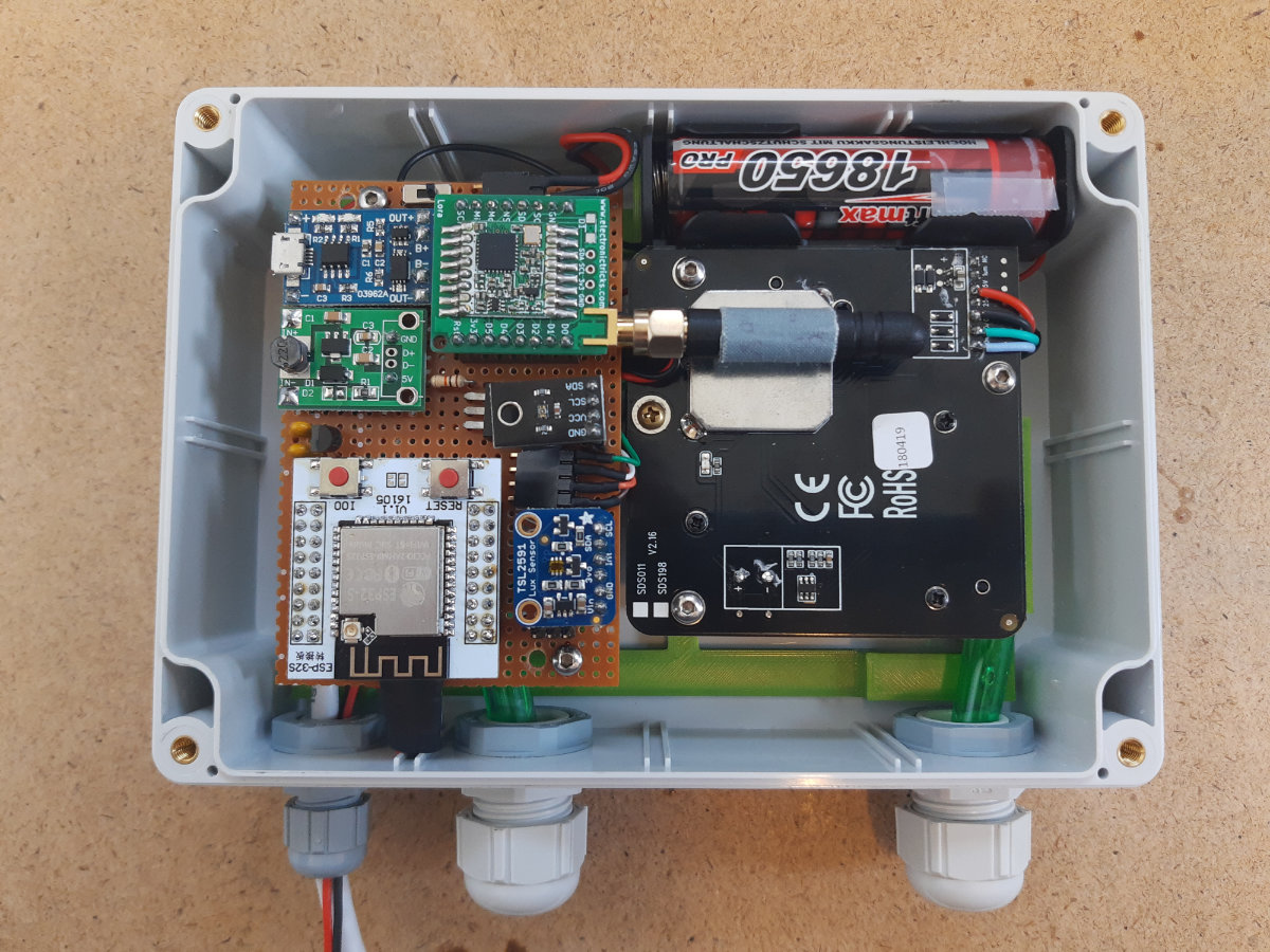 How to Power ESP32 with Battery